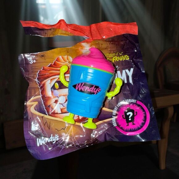 New Wendy's 2025 Frosty Frights Variant Yummy Mummy Wendy’s Kids Meal Toy A22 - Picture 3 of 5